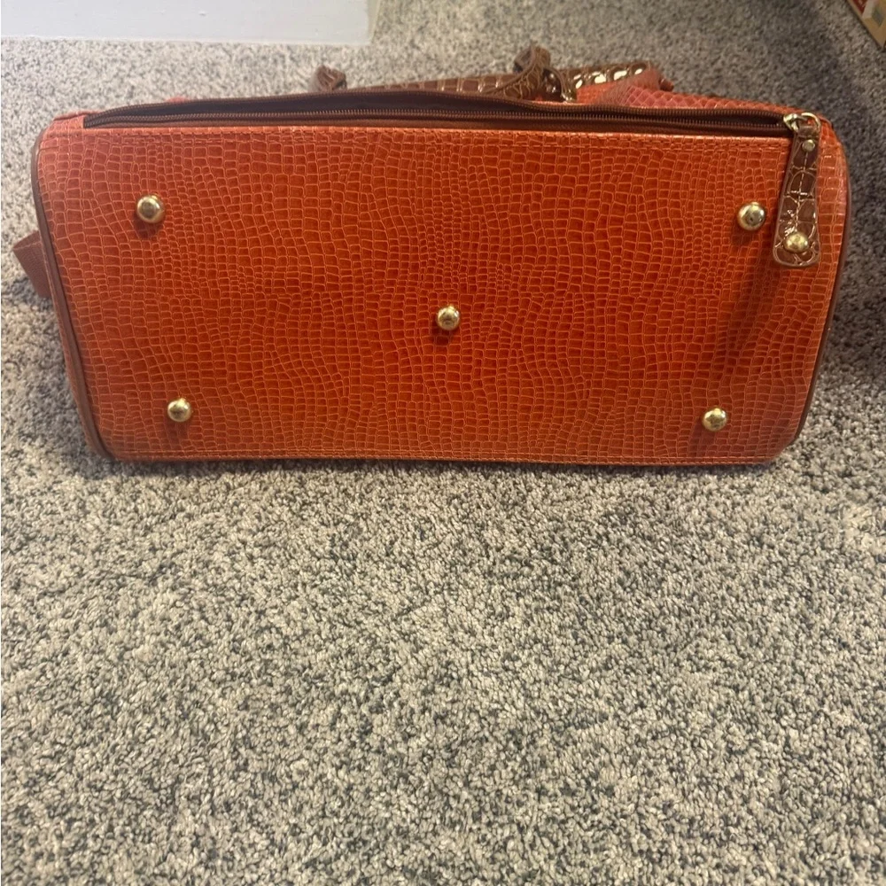 Samantha Brown Women's Orange and Brown Croc-Texture Tote Bag Carryon